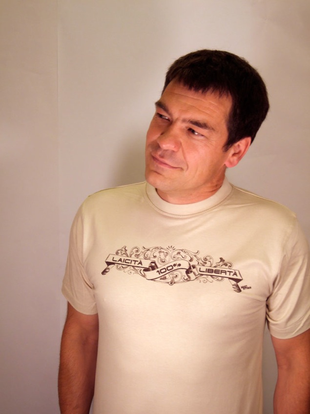 t-shirt laicit&agrave; 100% libert&agrave; no vat vaticano